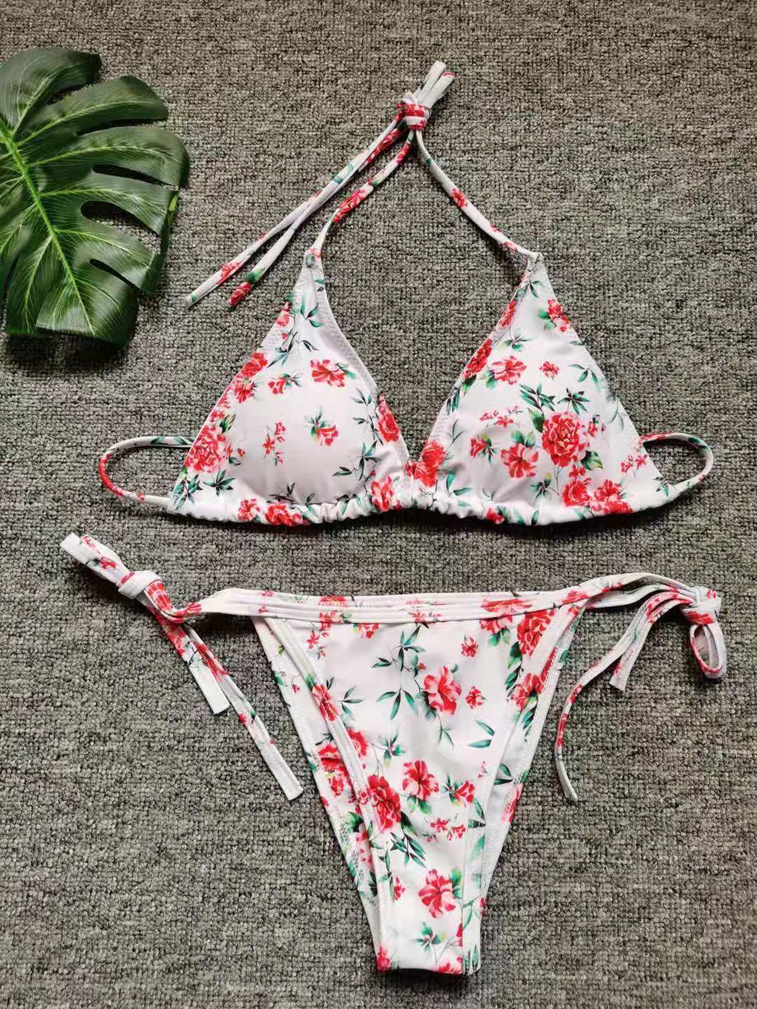 Verstellbares Damen-Bikiniset von Berg-Feldt mit Bindeband