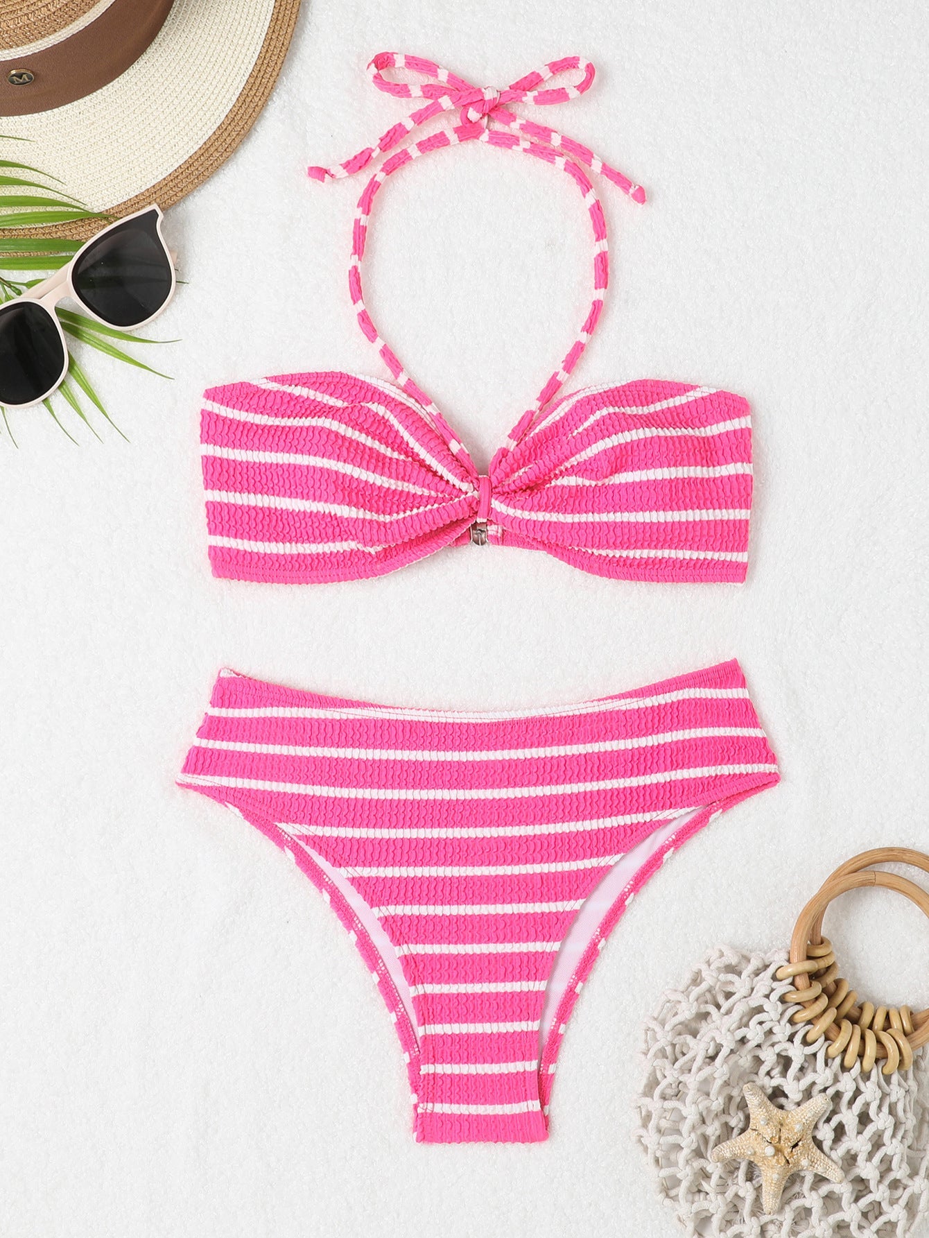Modischer Damen-Bandeau-Bikini mit Streifen und flexiblem Träger von berg-feldt