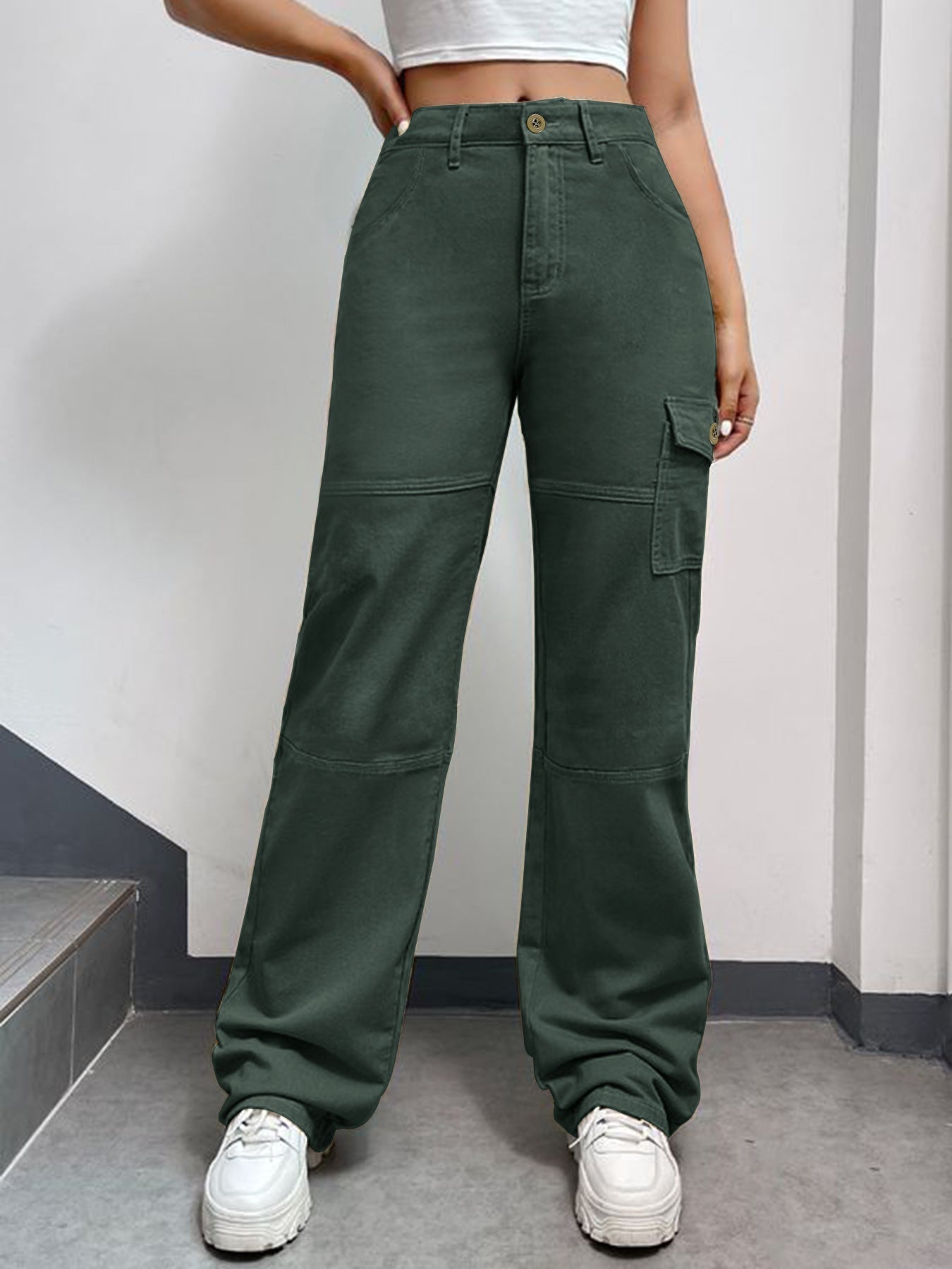 Weite Damen Cargohose mit Seitentaschen von berg-feldt