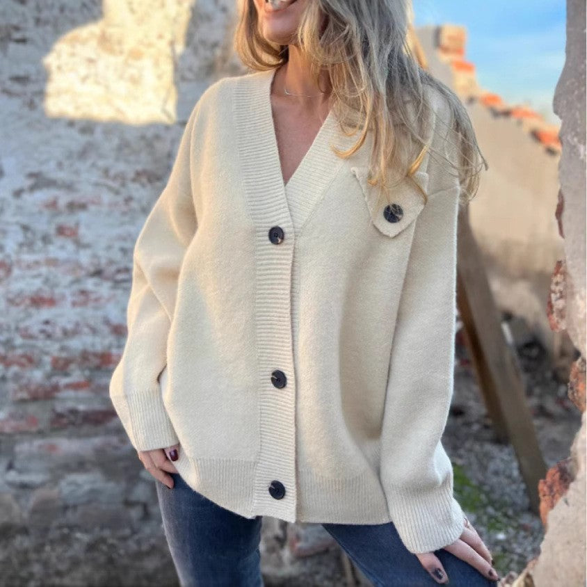 Gilet tricoté ample pour femme avec coupe asymétrique et détails boutonnés Berg-Feldt