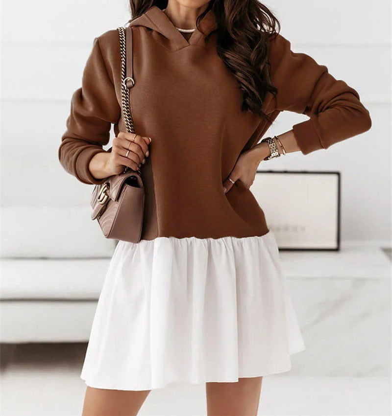 Robe-sweat à capuche avec détails à volants pour femme Berg-Feldt
