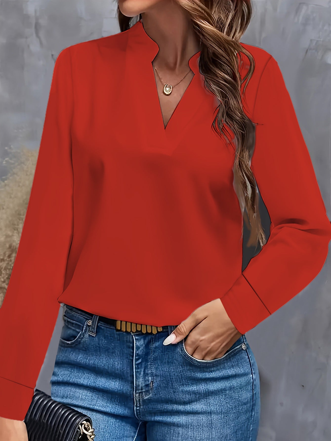 Chemisier femme à col en V au design élégant Berg-Feldt