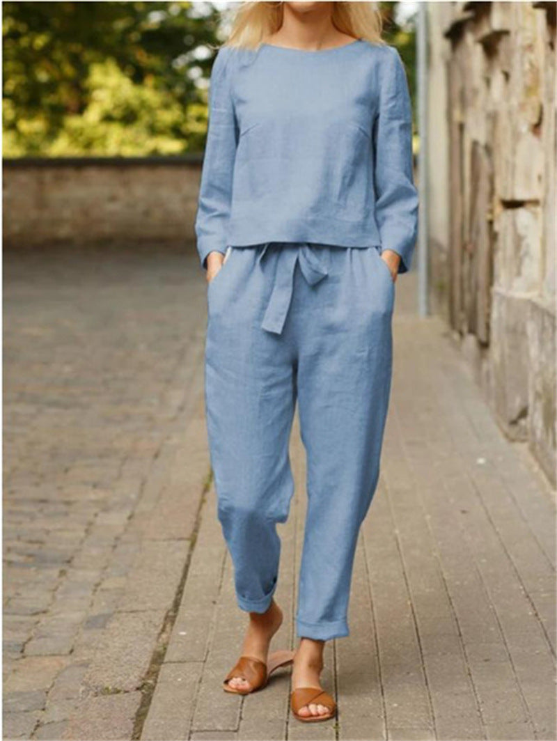 Ensemble décontracté deux pièces en lin pour femme, avec taille large Berg-Feldt