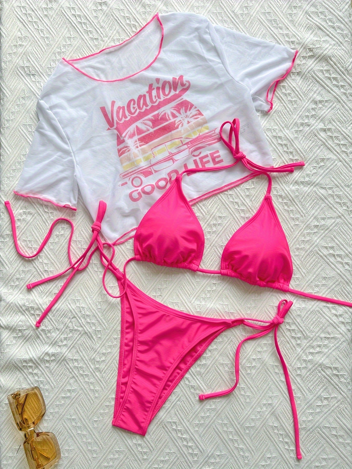Ensemble bikini et t-shirt court à nœud tendance pour femme par berg-feldt