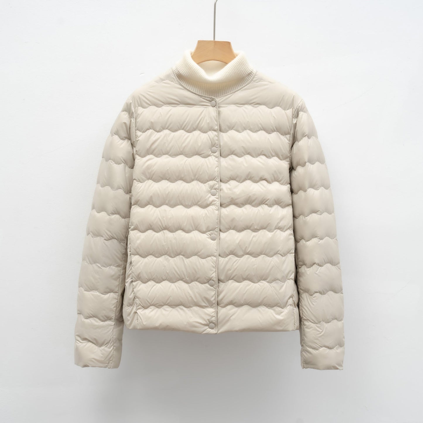 Damen Leichte gesteppte Jacke mit hochgeschlossenem Kragen und elastischen Bündchen Berg-Feldt