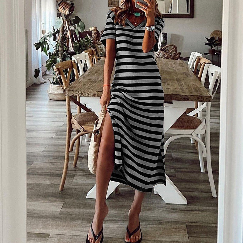 Lässiges Damen Sommermaxikleid mit Streifen und Seitenschlitz von berg-feldt