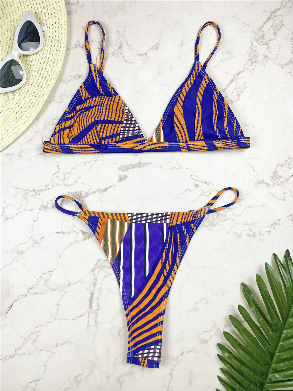 Ensemble de bikini Berg-Feldt pour femme : haut triangle et tanga réglable