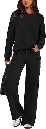 Ensemble de survêtement confortable à capuche et pantalon large pour femme Berg-Feldt