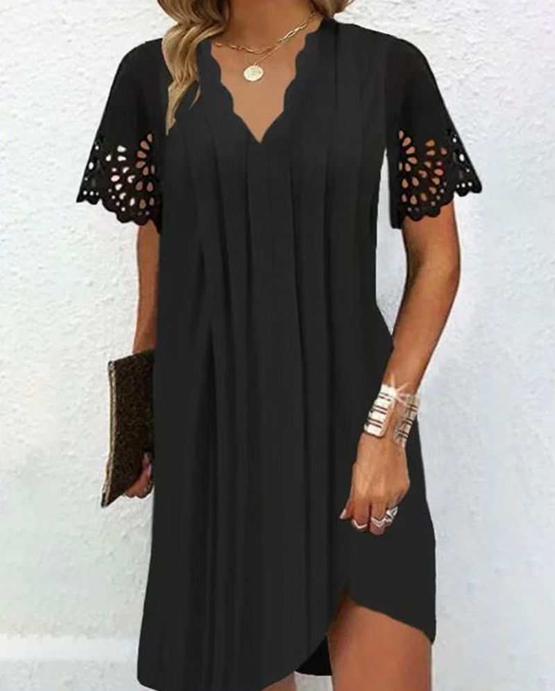 Robe décontractée élégante pour femme avec col en V et manches en dentelle de berg-feldt