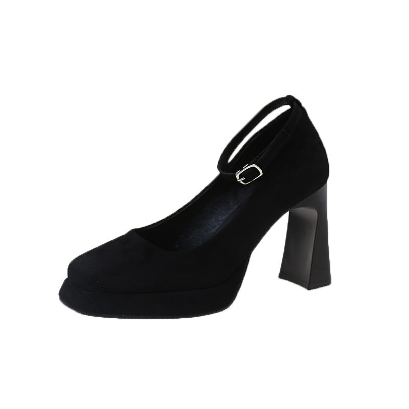 Mary Jane Pumps mit verstellbarem Riemen und Blockabsatz von berg-feldt für Damen