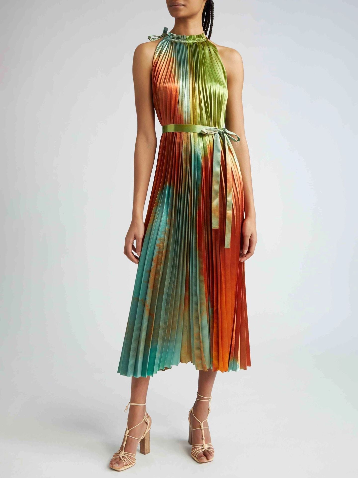 Robe midi élégante pour femme avec fronces, ceinture à la taille et finitions de qualité supérieure par berg-feldt