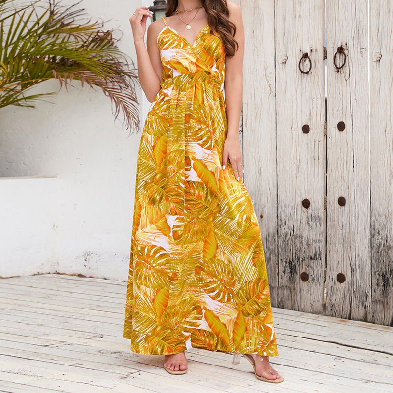 Elegantes Damen-Maxikleid mit Wickelausschnitt und figurbetonter Form von berg-feldt