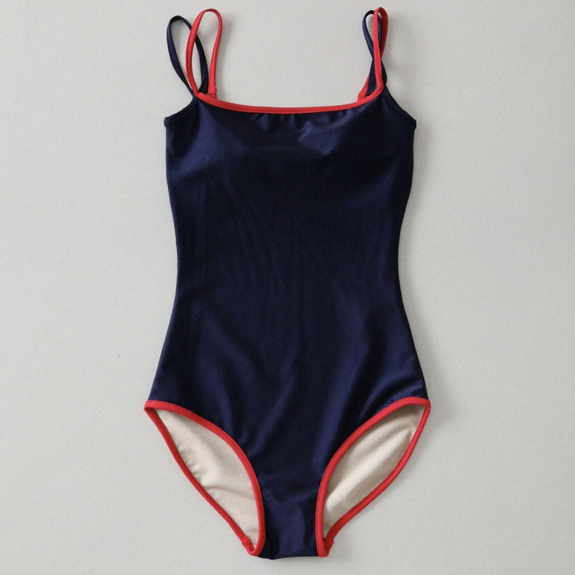 Maillot de bain Berg-Feldt classique pour femme