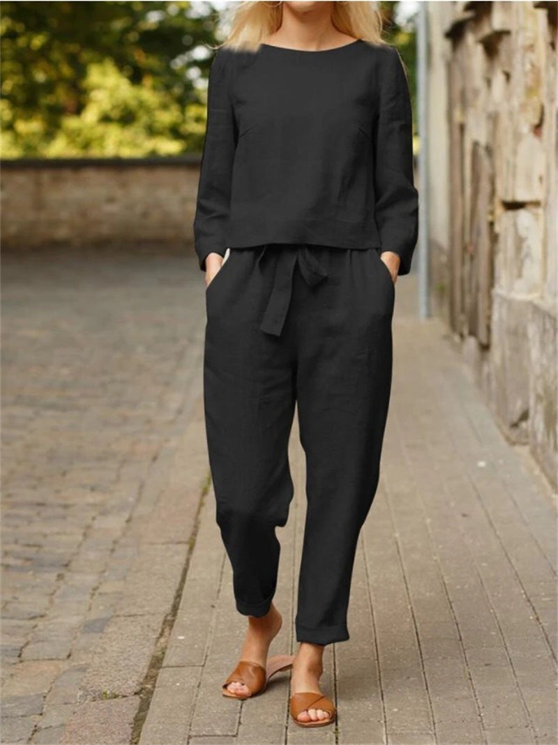 Ensemble décontracté deux pièces en lin pour femme, avec taille large Berg-Feldt