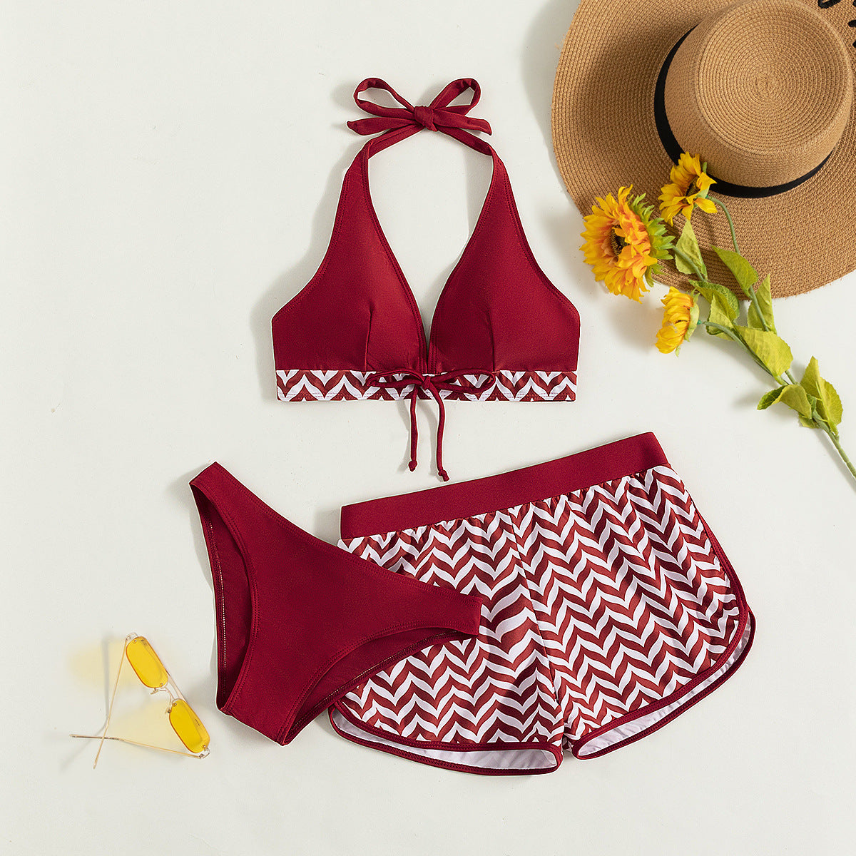 Haut de bikini sportif pour femme avec décolleté plongeant et taille haute de berg-feldt