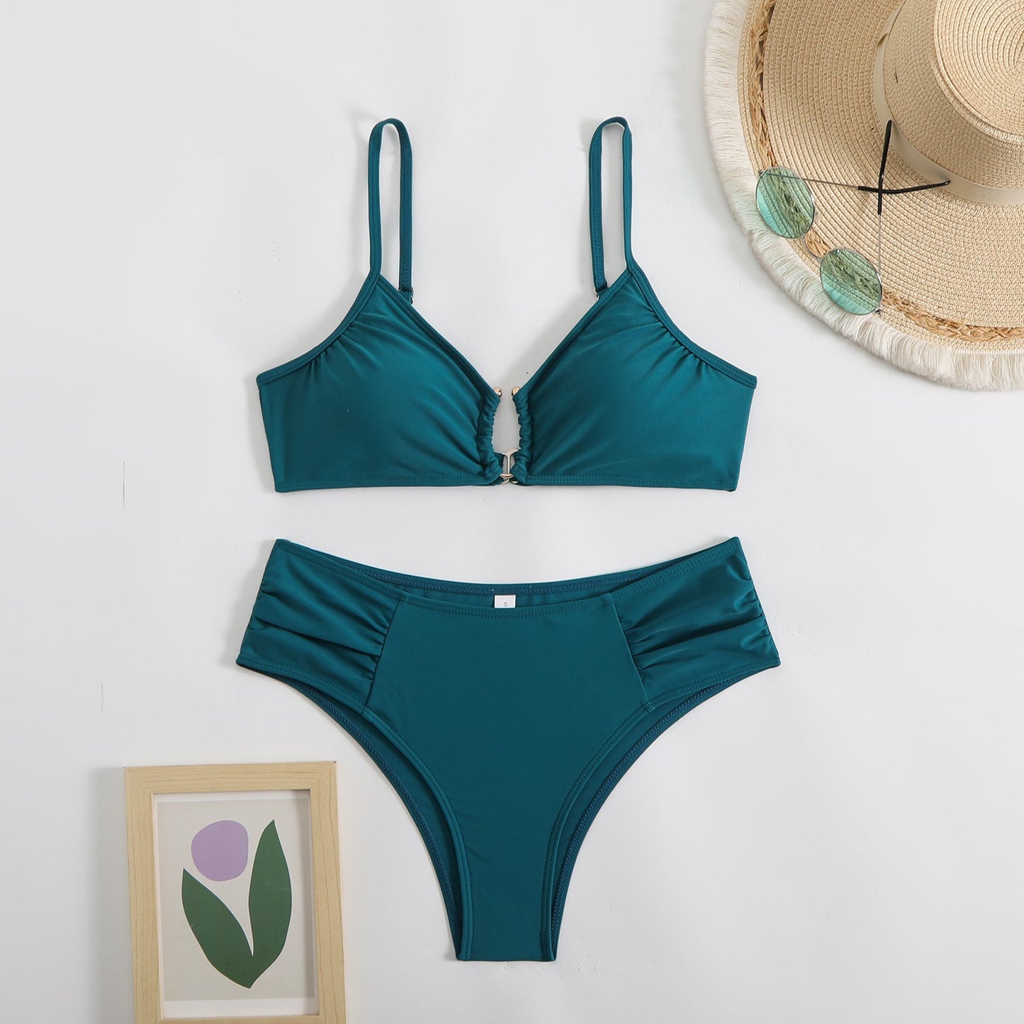 Hochgeschnittener Dreiecksbikini mit Raffungen von berg-feldt für Damen