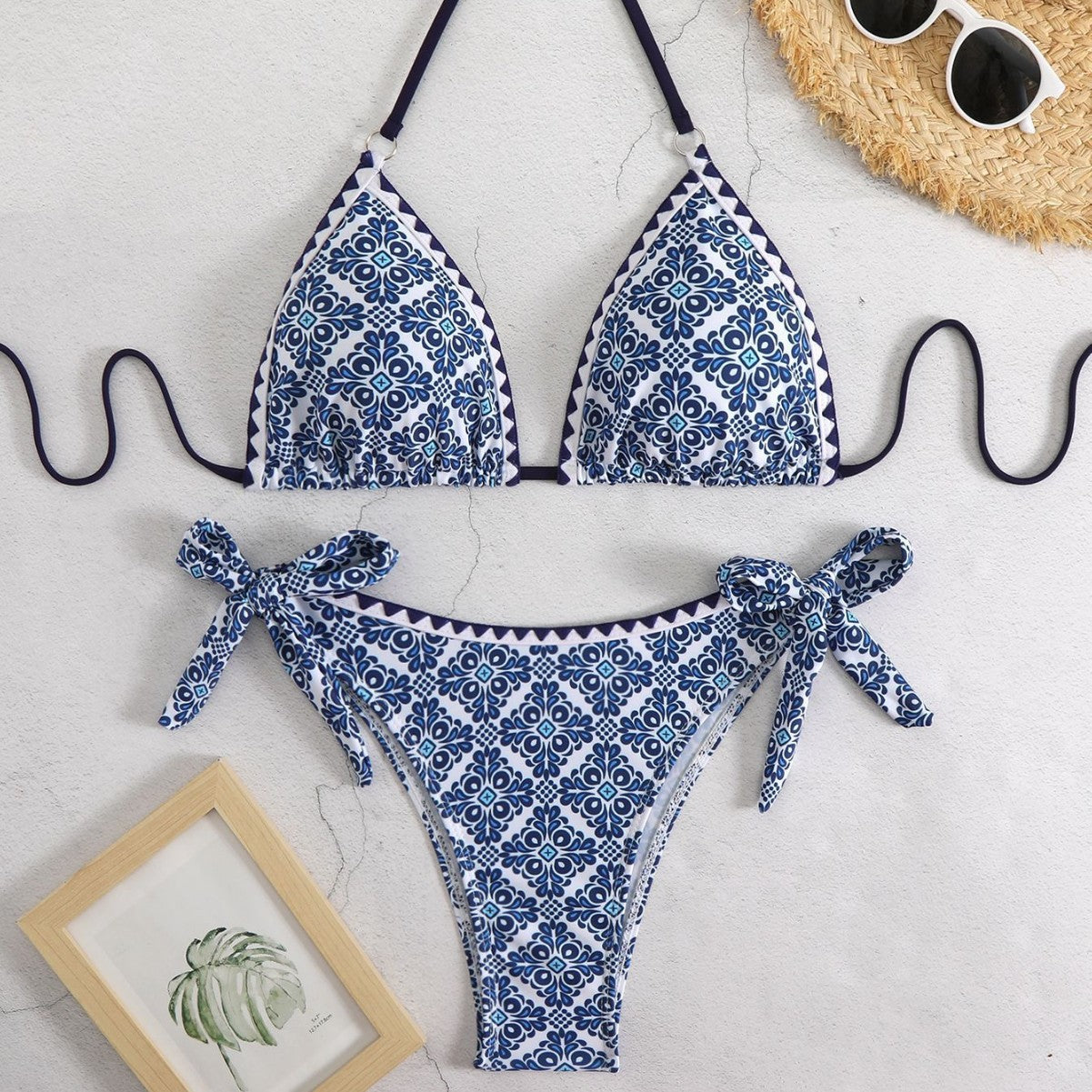 Haut de bikini triangle Berg-Feldt pour femme avec liens latéraux