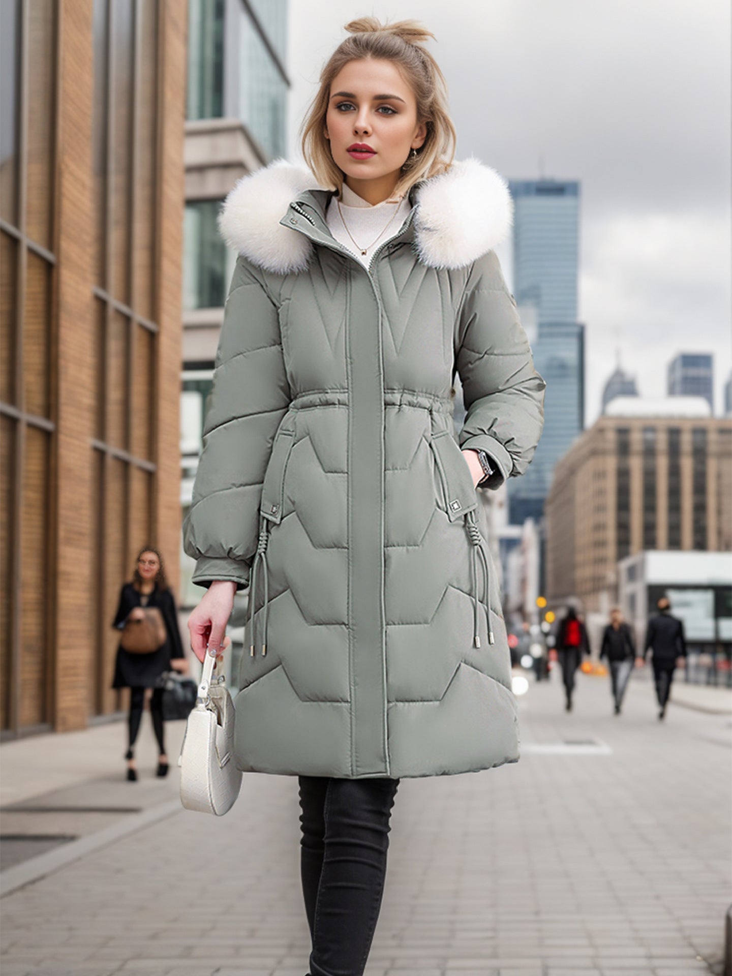 Manteau d'hiver élégant et isolant pour femme avec col amovible en fausse fourrure Berg-Feldt