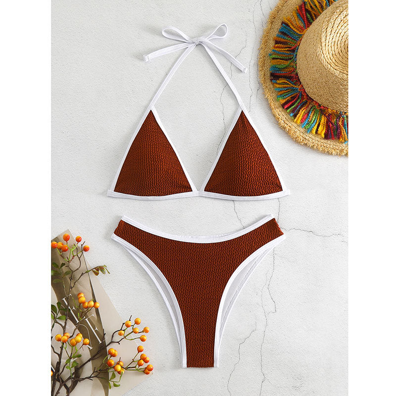 Ensemble de bikini berg-feldt avec haut triangle, design texturé raffiné et bretelles réglables