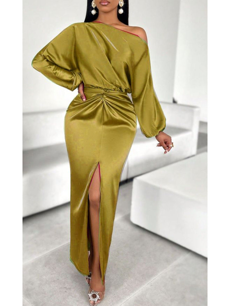 Elegantes Abendkleid für Damen mit asymmetrischem Ausschnitt und stilvollem Schlitz von berg-feldt