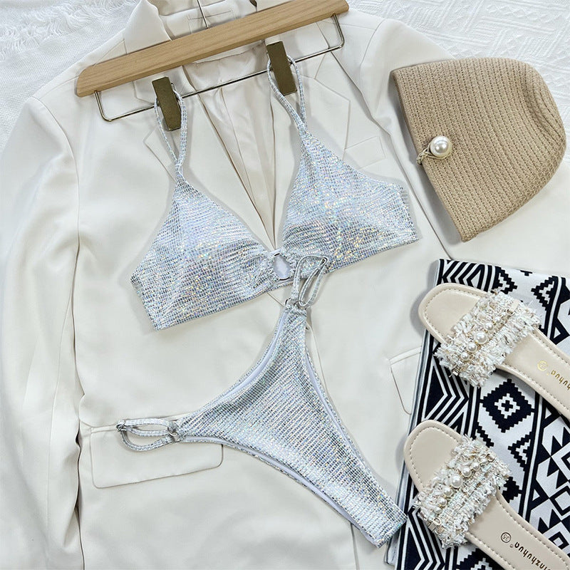 Ensemble de bikini berg-feldt avec haut triangle, bretelles réglables et design tendance