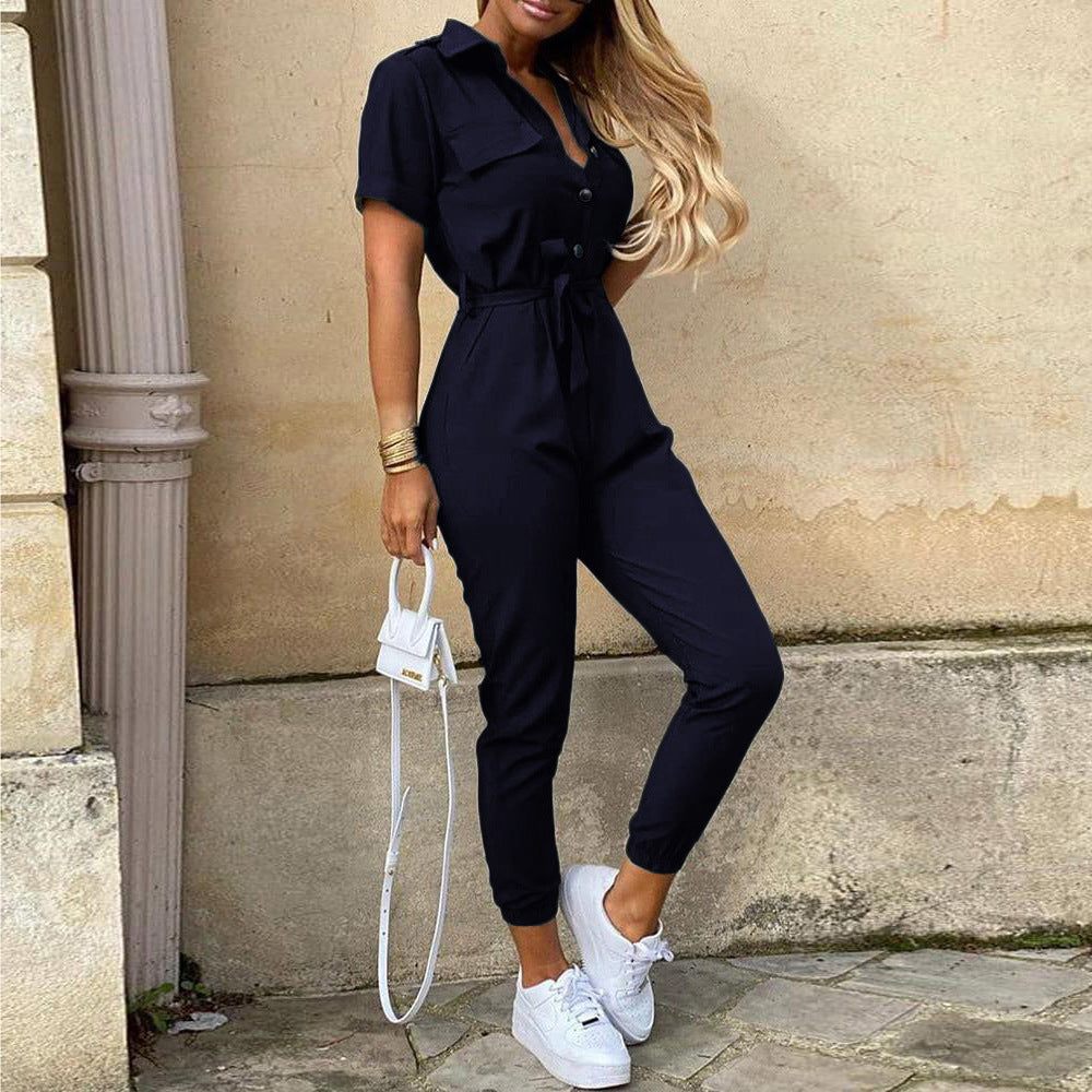 Combinaison élégante pour femme avec fermeture boutonnée et taille élastique par berg-feldt