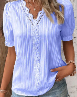 Chemise femme tendance avec texture et éléments romantiques en dentelle de berg-feldt