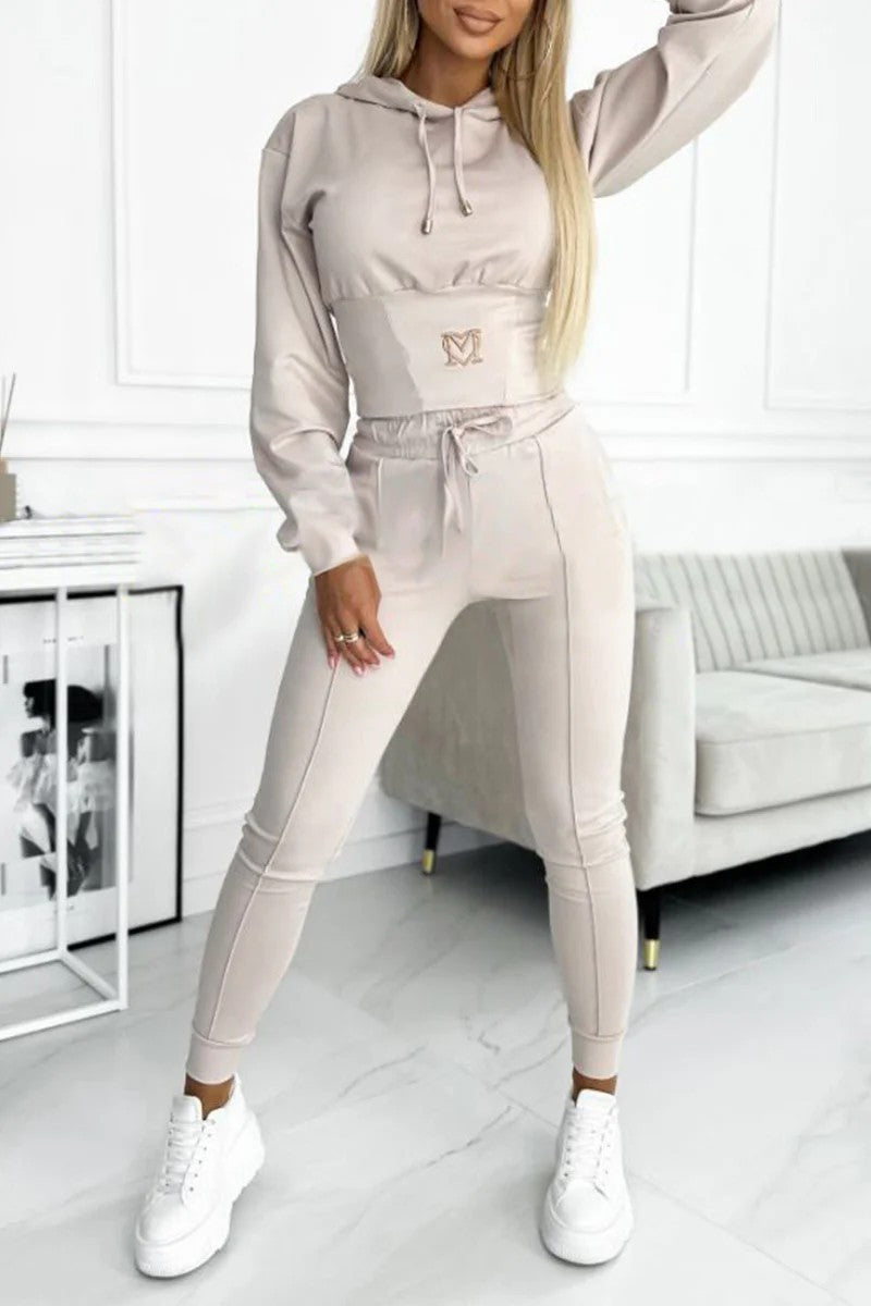 Damen Sportliches Jumpsuit-Set mit Kapuze und elastischem Bund Berg-Feldt