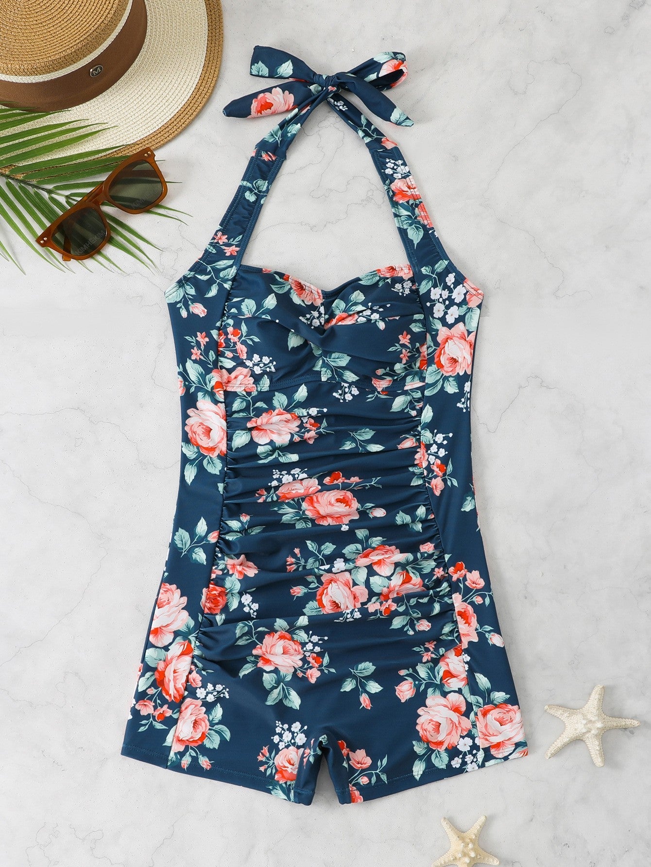 Tankini élégant pour femme avec design cache-cœur et short de berg-feldt