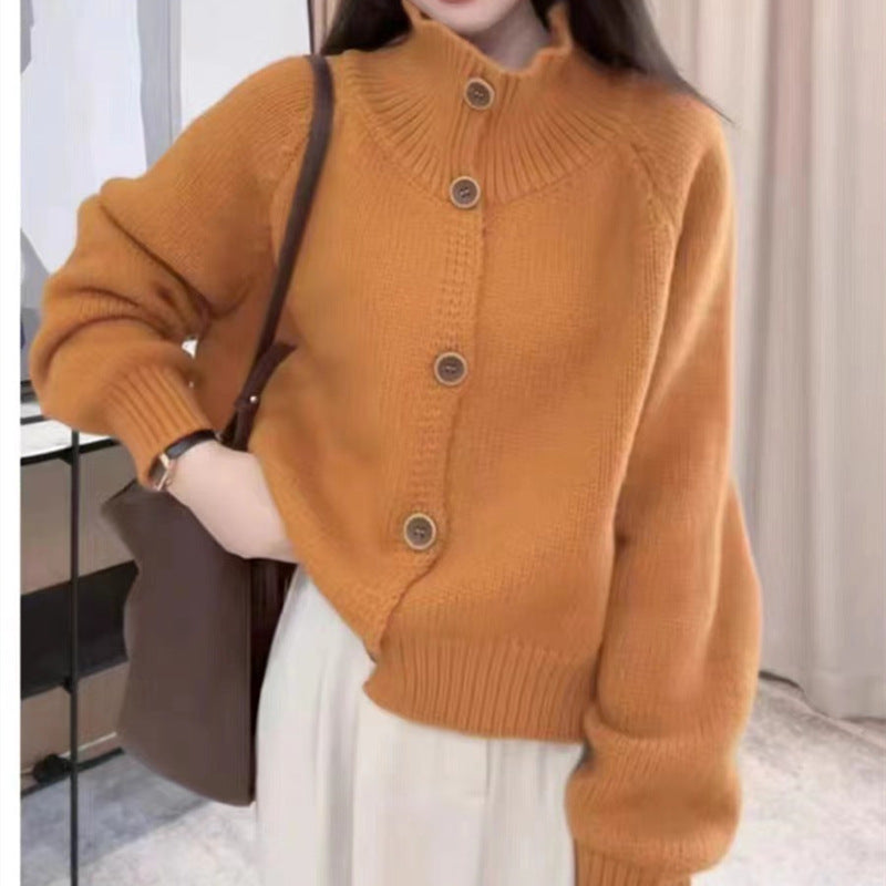Cardigan douillet femme avec col montant et boutons décoratifs Berg-Feldt