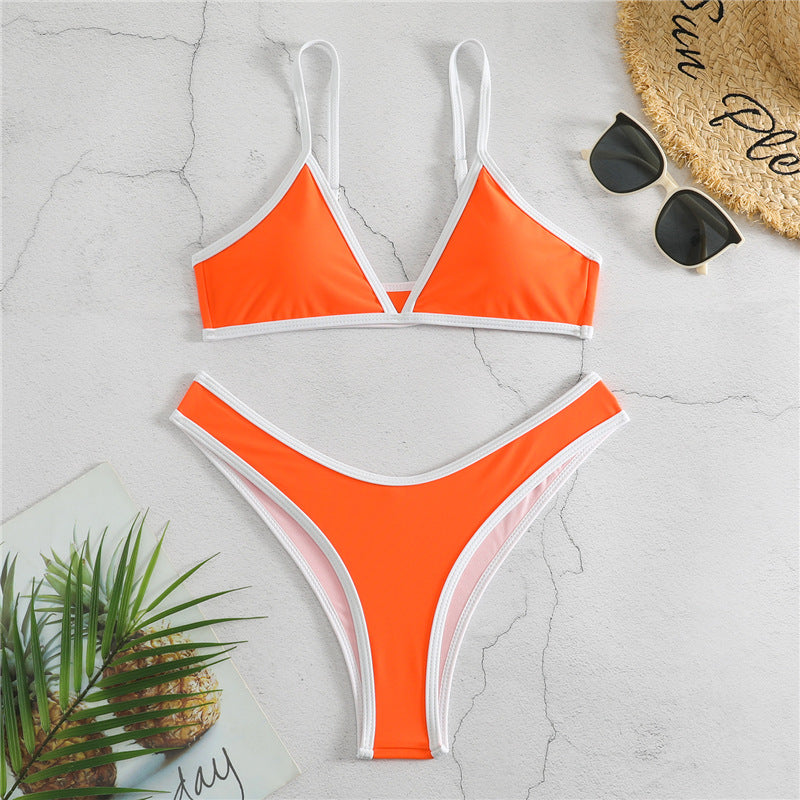 Ensemble bikini femme avec haut triangle, bretelles ajustables et coupe haute de berg-feldt