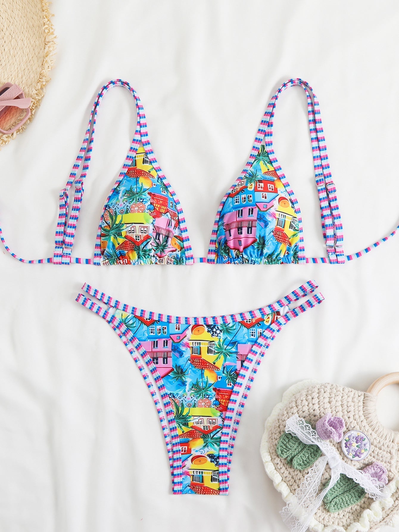 Ensemble de bikini berg-feldt avec haut triangle, imprimé floral et bretelles réglables
