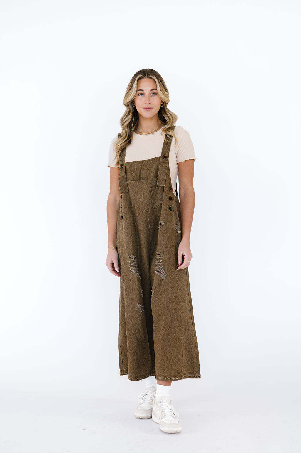 Salopette en jean pour femme avec détails destroyed tendance et coupe ample Berg-Feldt