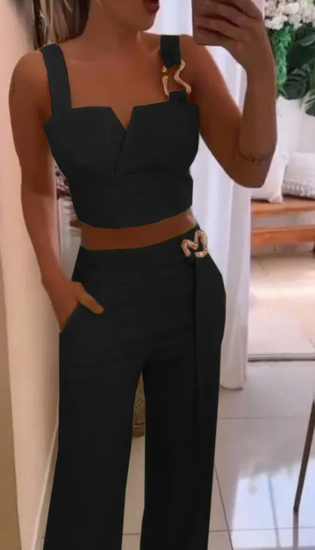 Ensemble élégant pour femme : crop top et pantalon large par berg-feldt