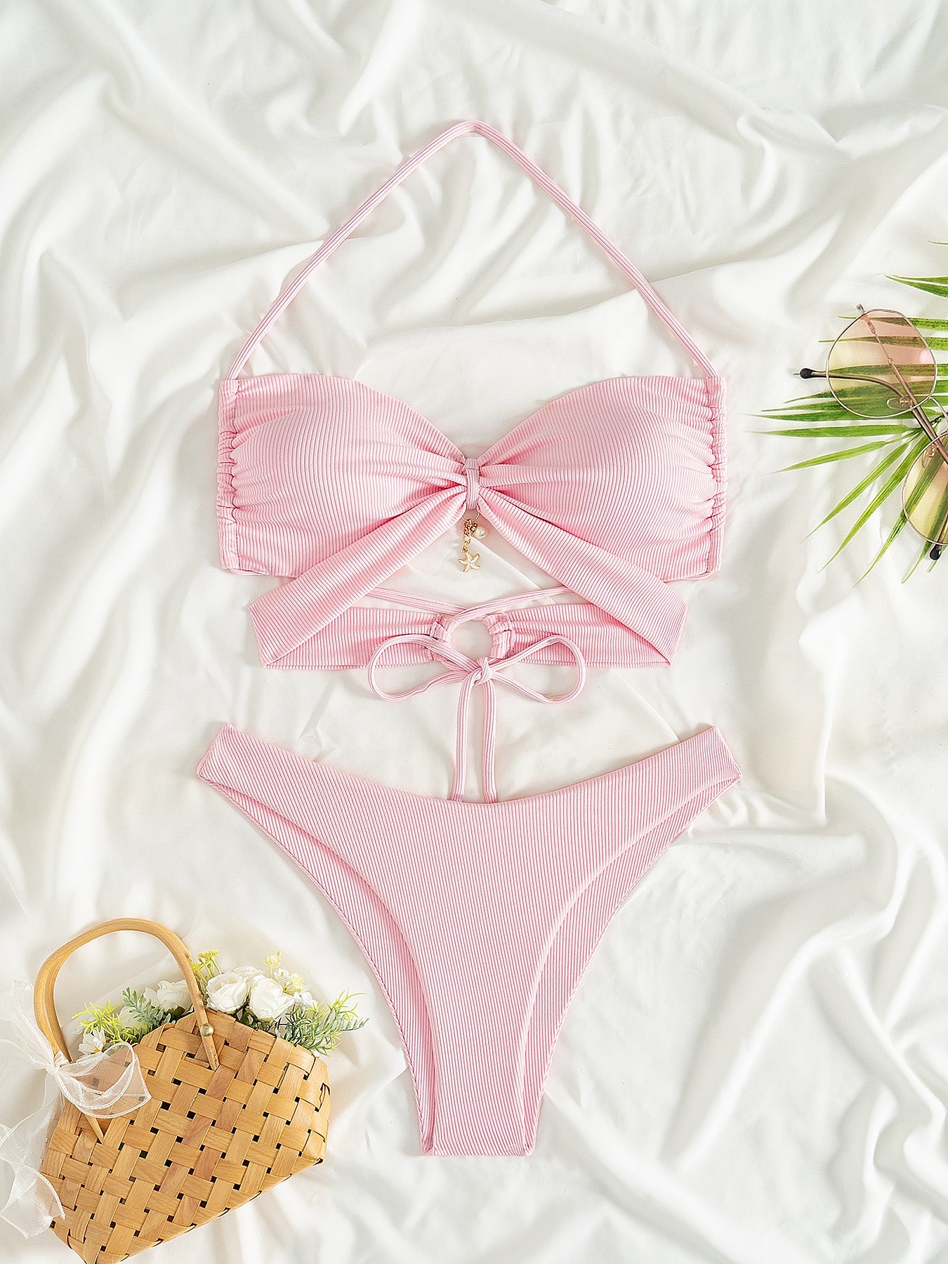 Ensemble bikini avec haut bandeau, nœud élégant et bretelles réglables de berg-feldt