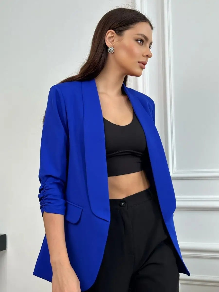 Blazer élégant pour femme avec basques raffinées et coupe ajustée de berg-feldt