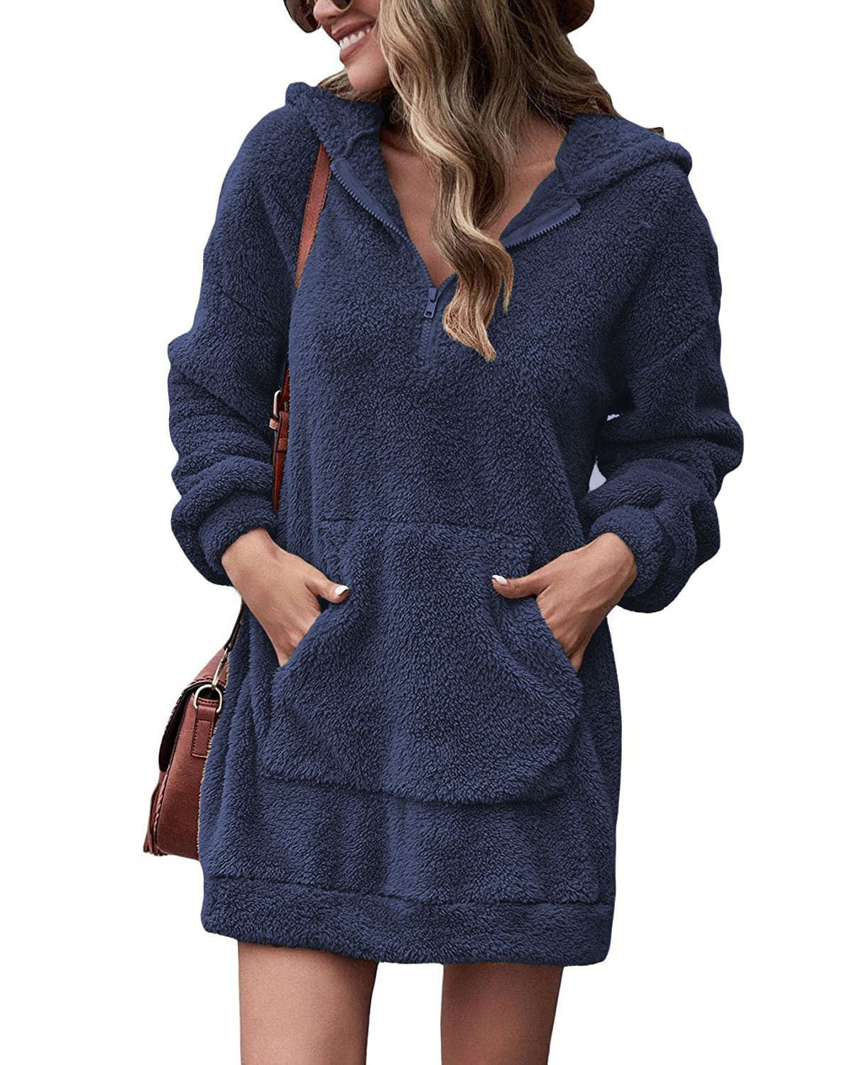 Damen Kuscheliger Hoodie-Kleid mit praktischen Taschen und halben Reißverschluss Berg-Feldt
