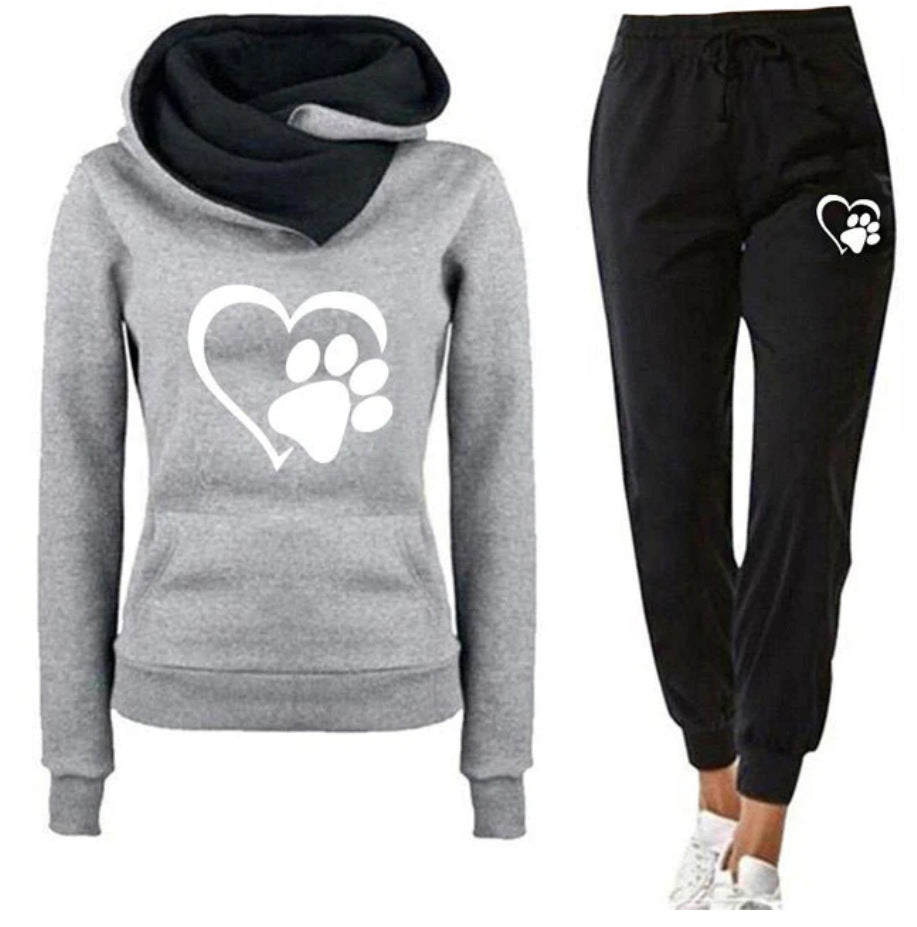 Ensemble douillet sweat à capuche et jogging pour femme avec imprimé cœur et patte de berg-feldt