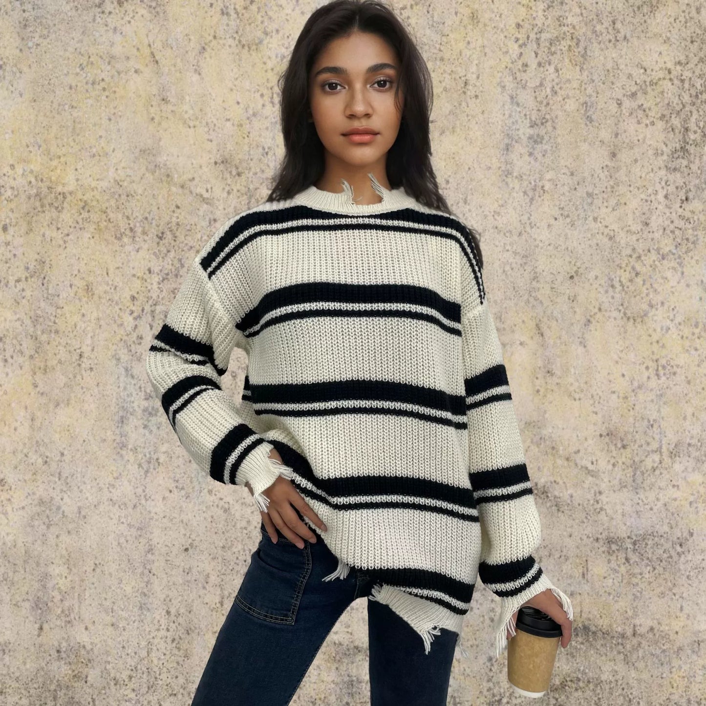 Berg-Feldt | Pull-over en tricot de laine grande taille avec rayures contrastantes et franges à l'ourlet