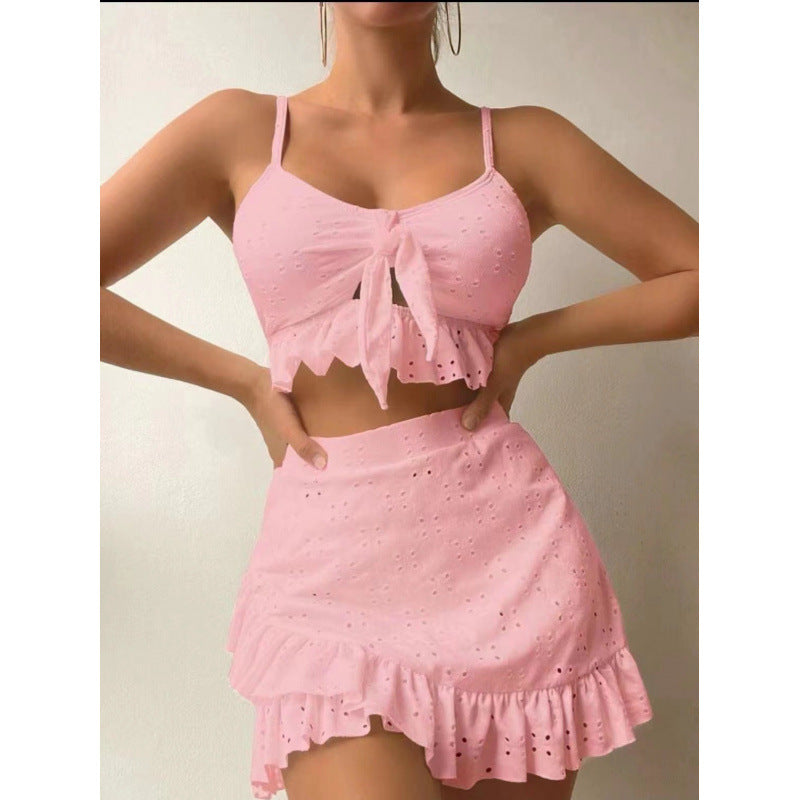 Ensemble femme Berg-Feldt : blouse aérienne et jupe à volants