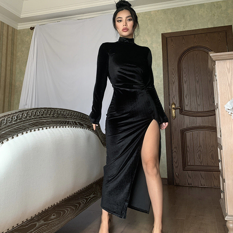 Elegantes Maxikleid für Damen mit hohem Schlitz von berg-feldt