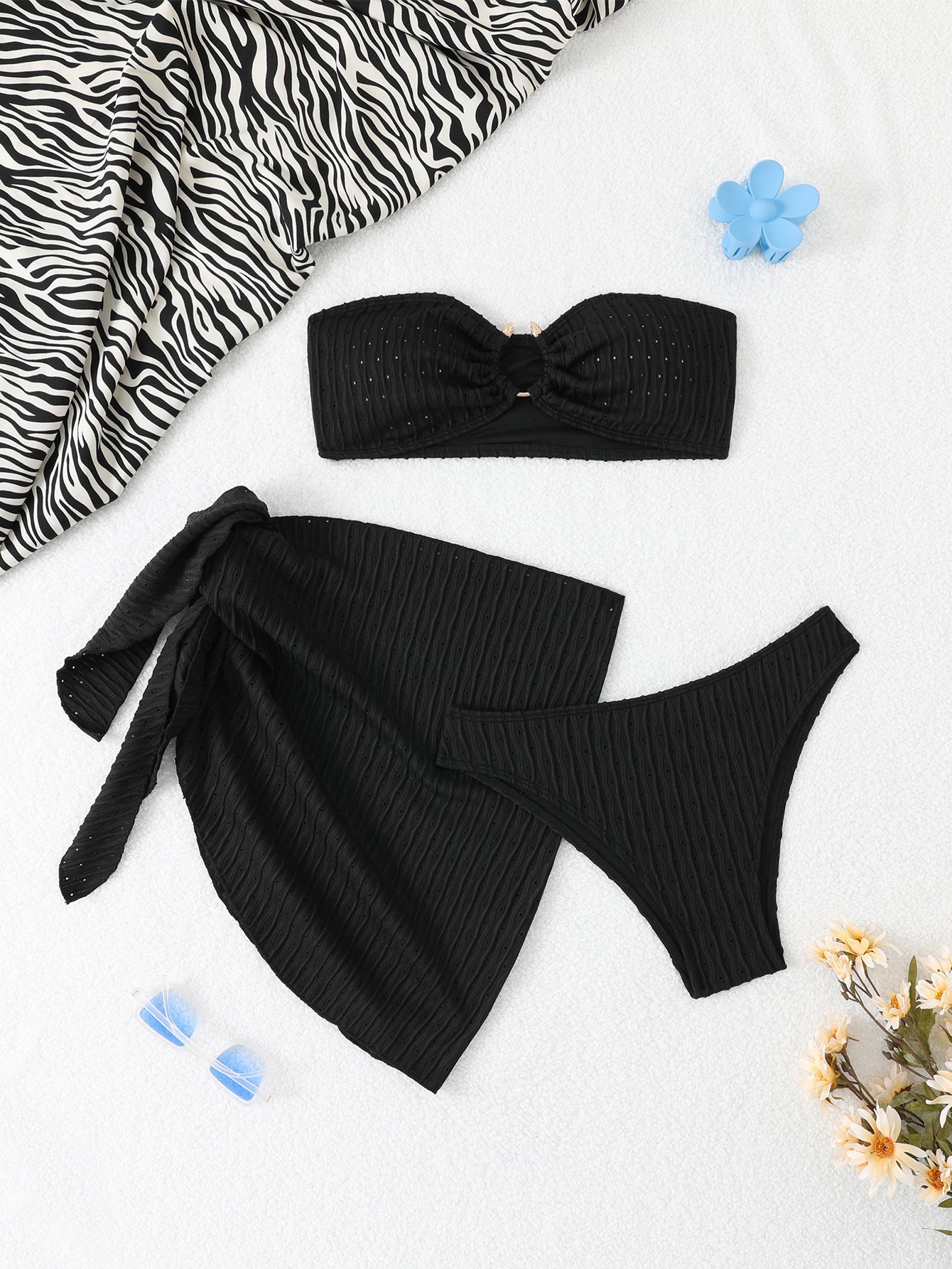 Ensemble bikini avec paréo robe portefeuille de berg-feldt