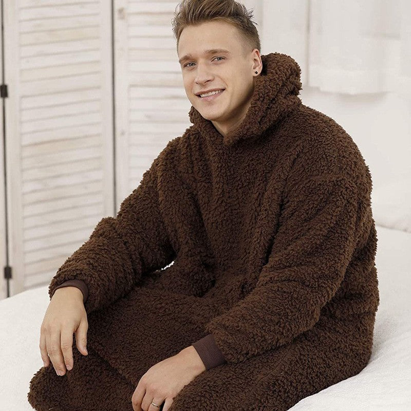 Peignoir douillet en polaire pour hommes avec capuche et poches Berg-Feldt