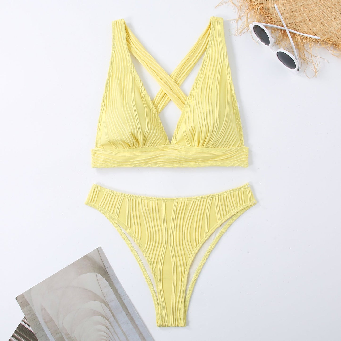 Ensemble bikini femme élégant avec dos tendance et détails plissés de berg-feldt