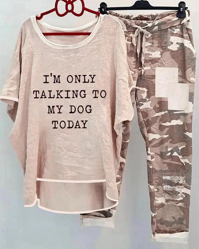 Bequemes Damen-Outfit: Oberteil mit coolem Print & Jogginghose von berg-feldt