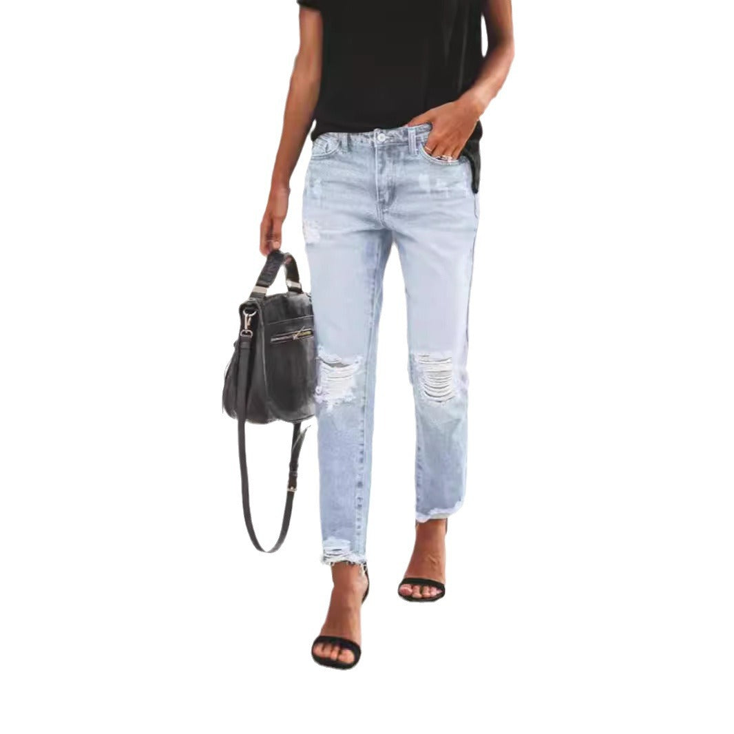 Jean femme avec détails déchirés à la mode et coupe confortable Berg-Feldt