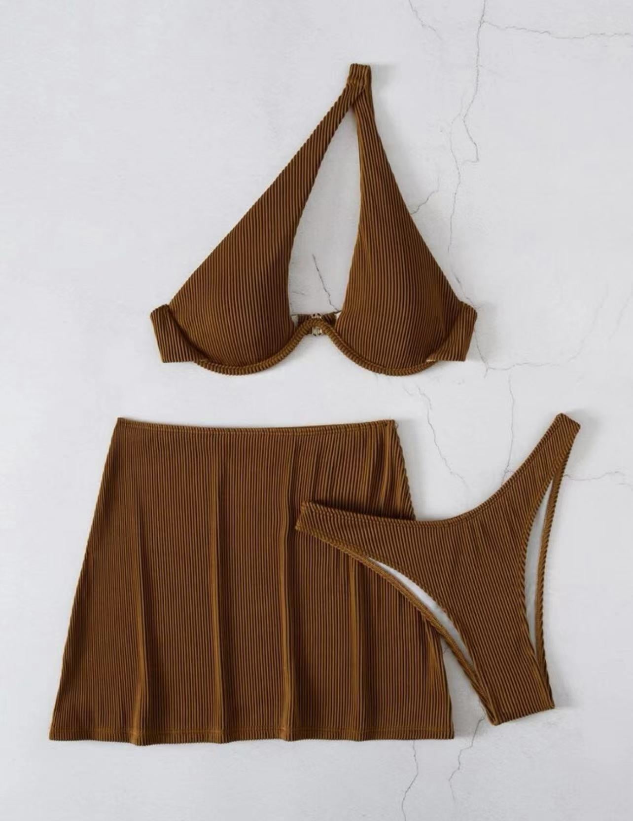 Ensemble de bikini avec jupe pour femmes de berg-feldt