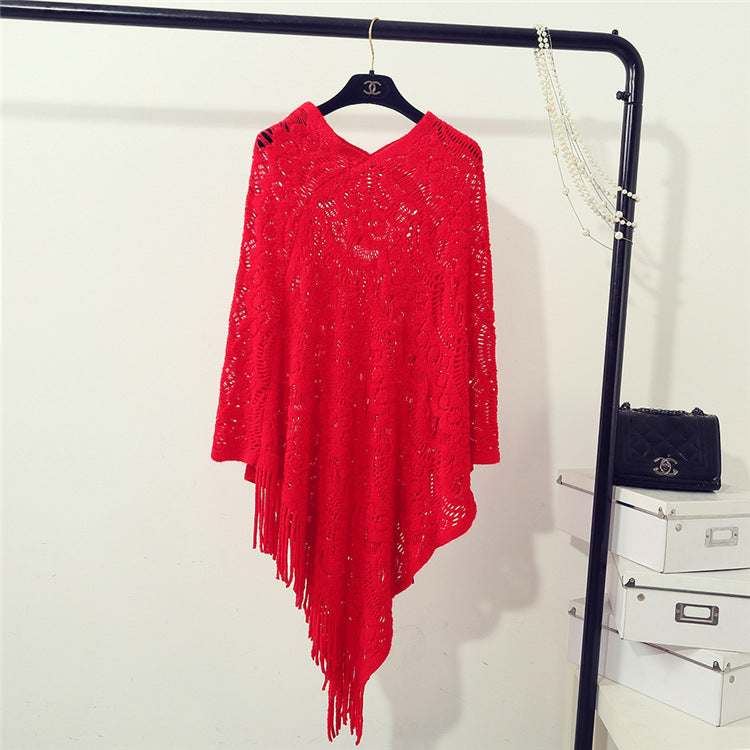 Poncho élégant pour femme avec motif décoratif au crochet Berg-Feldt