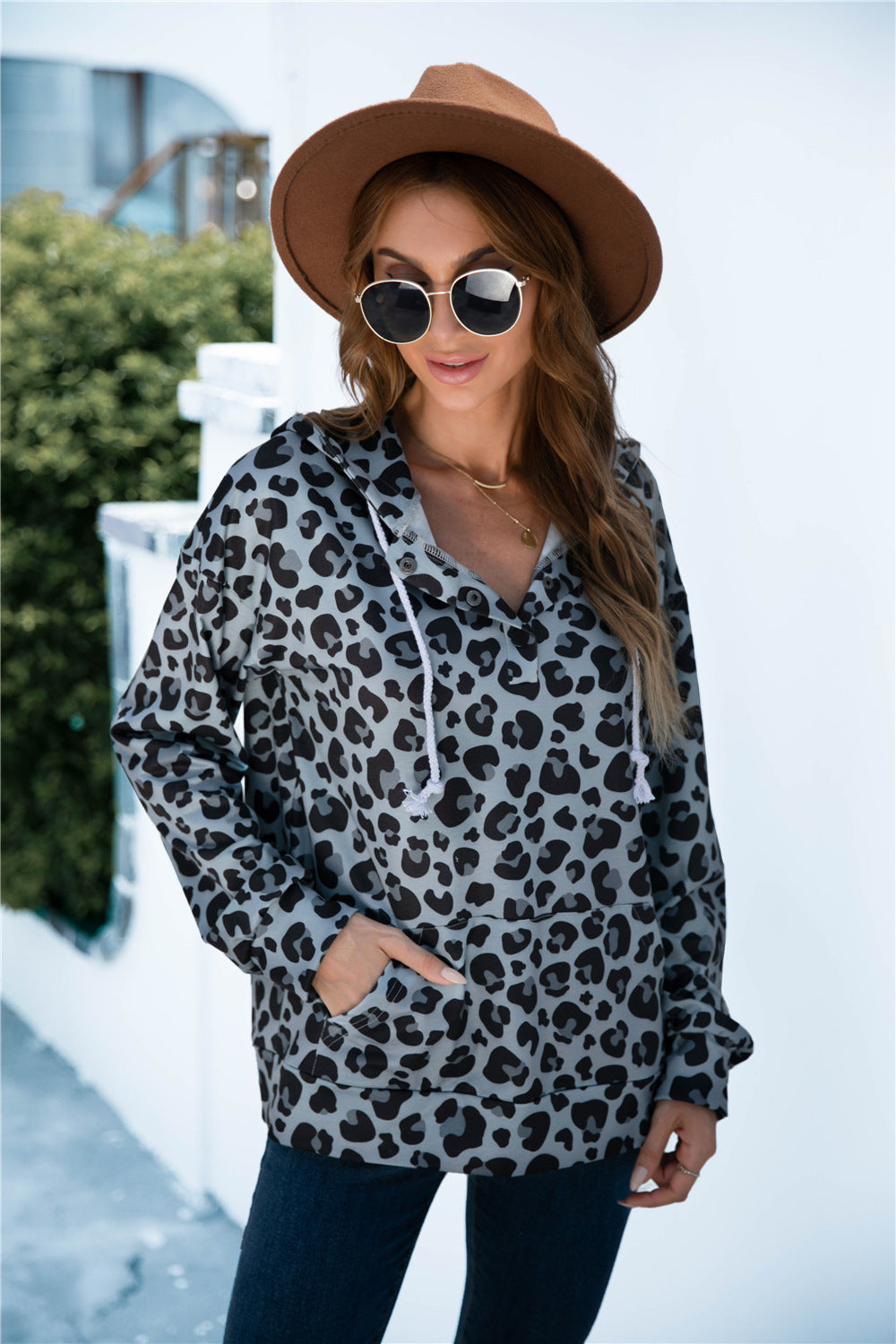 Damen-Kapuzenpullover avec motif animal exclusif et coupe confortable Berg-Feldt