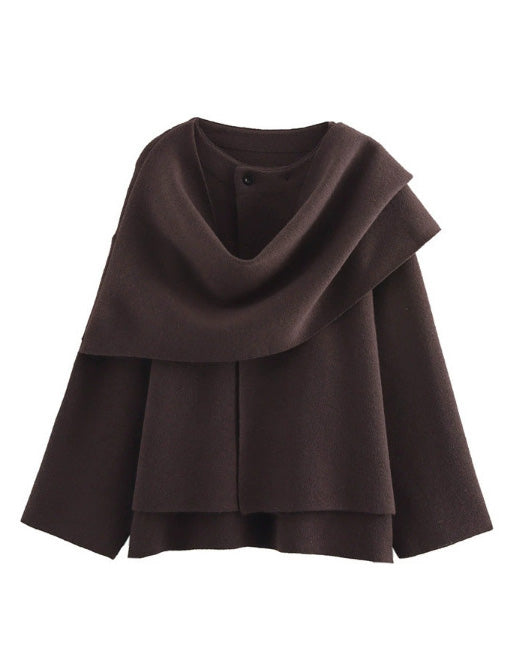 Berg-Feldt | Écharpe asymétrique Boulevard Veste courte en maille